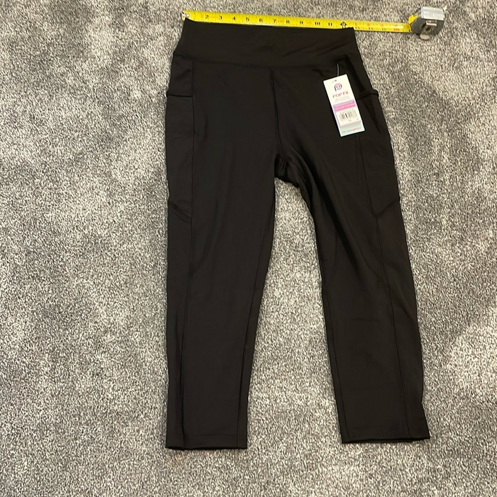 NWT Pop Fit Harlow Crop